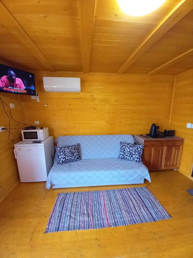 Hobby Vendeghaz Apartment Kiskunmajsa Bagian luar foto
